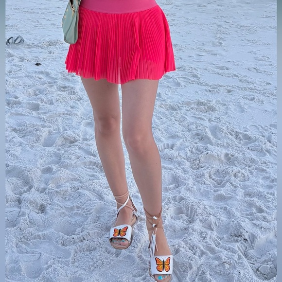 Butterfly Embroidered Sandals 🦋 - Picture 3 of 3